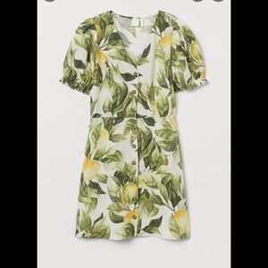 Puff sleeved dress in Lemon print H&M woman’s S